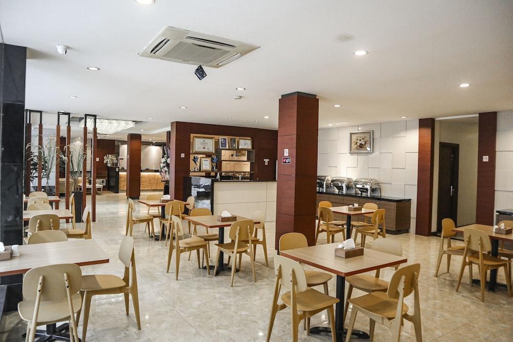 Hana Hotel Batam Kültér fotó